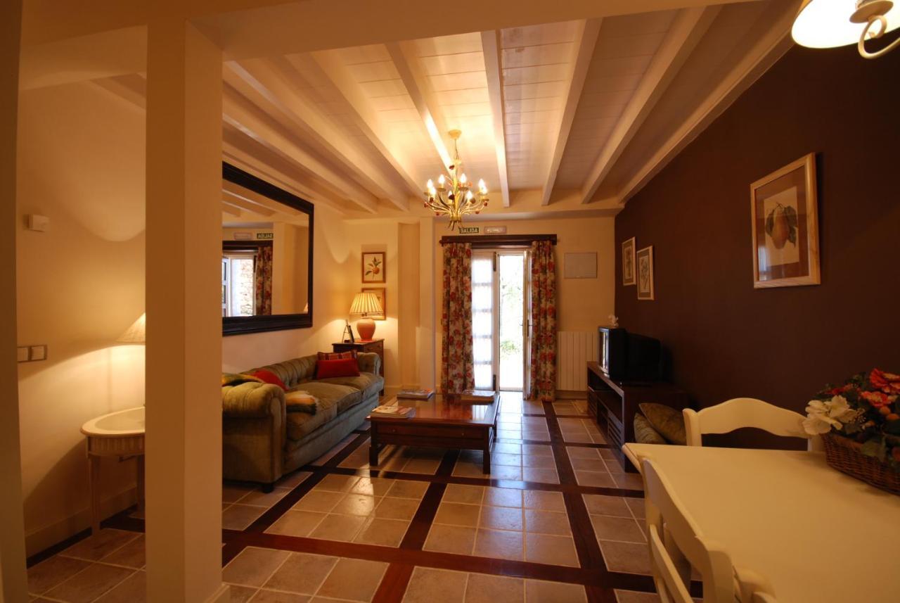 Las Casas Rurales Huerta San Benito Villamayor (Pilona) Exterior foto